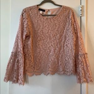Lace pink top. Worn once to a outdoor brunch.